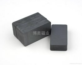 Block ferrite magnet